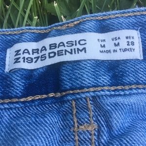 Zara Skirts - Zara Basic Denim Skirt Zara Skirts - Zara Basic Denim Skirt